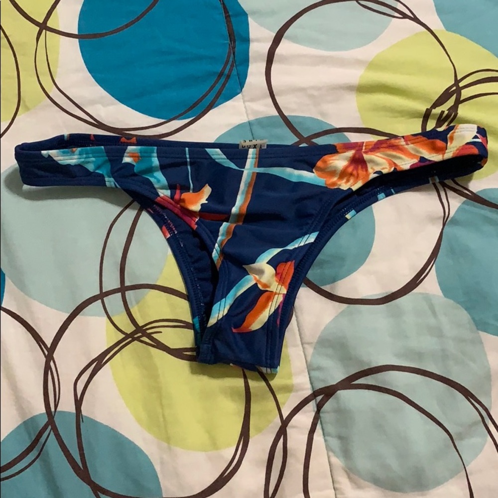 Roxy bikini bottom